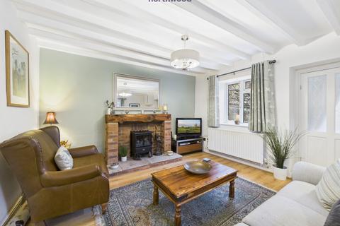 3 bedroom detached house for sale, Heol Pen Y Felin, Wrexham, LL11