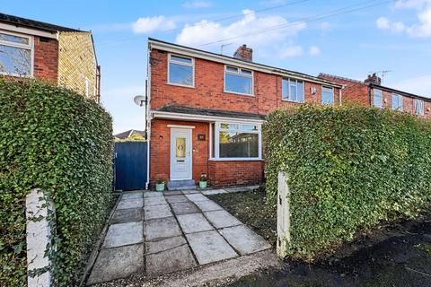 Lancaster Avenue, Whitefield, M45