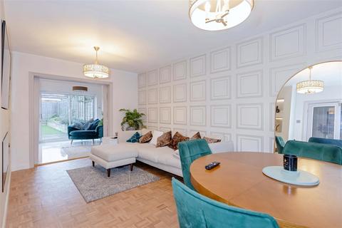 3 bedroom terraced house for sale, Hurston Close, Worthing