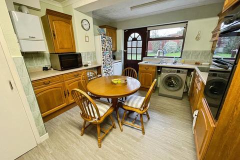 3 bedroom semi-detached house for sale, Wimperis Way, Birmingham, B43
