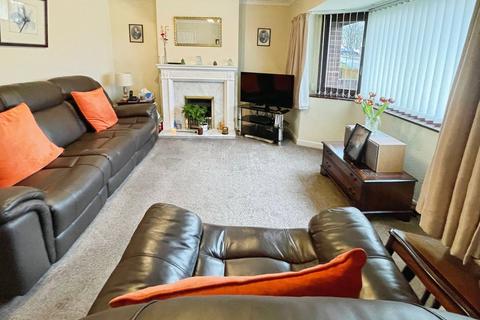 3 bedroom semi-detached house for sale, Wimperis Way, Birmingham, B43
