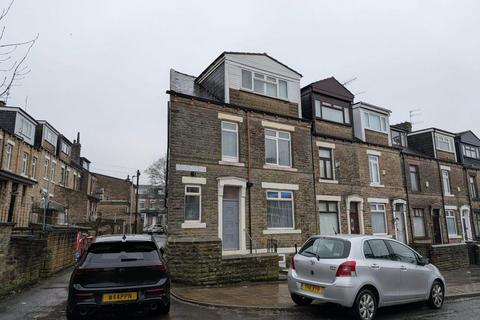 5 bedroom end of terrace house for sale, 158, Arncliffe Terrace Bradford, BD7 3AG