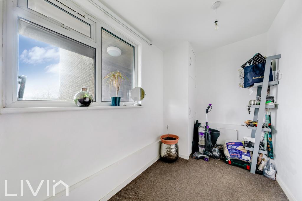 Coulthurst court, 8 1