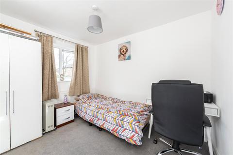 3 bedroom detached house for sale, Vyne Crescent, Great Holm, Milton Keynes, Buckinghamshire, MK8