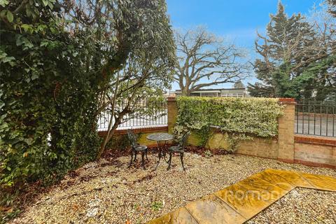 1 bedroom end of terrace house for sale, Courthouse Road, Maidenhead, Berkshire