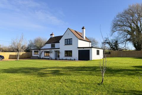 5 bedroom detached house for sale, Oakley, Buckinghamshire