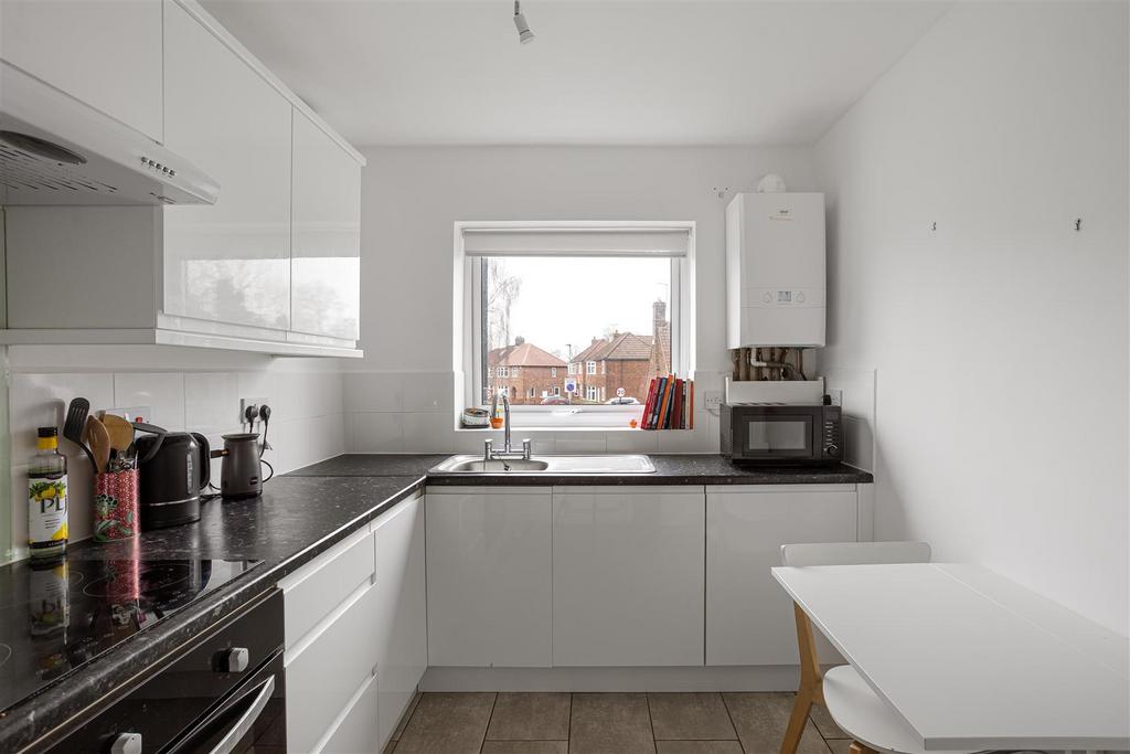 4 Heworth Court 4.jpg