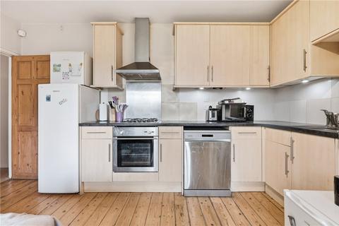 4 bedroom apartment for sale, Bolingbroke Grove, London, SW11