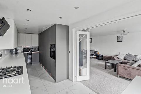 4 bedroom detached house for sale, Whitstable Close, Littleover