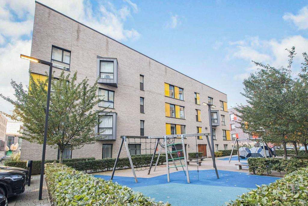 Communal Grounds