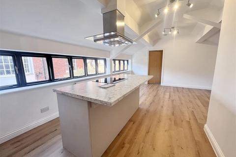 undefined, Anchor Court, Newport Pagnell MK16