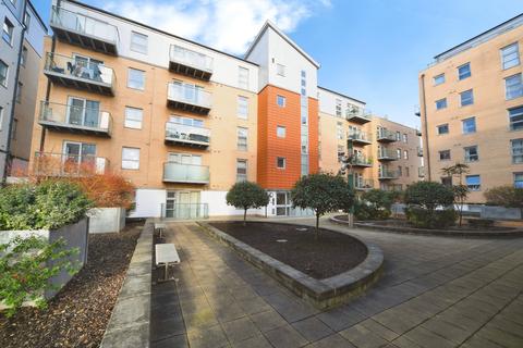 undefined, Queen Mary Avenue, London, E18