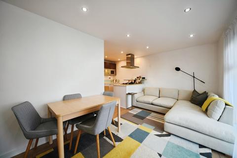 undefined, Queen Mary Avenue, London, E18