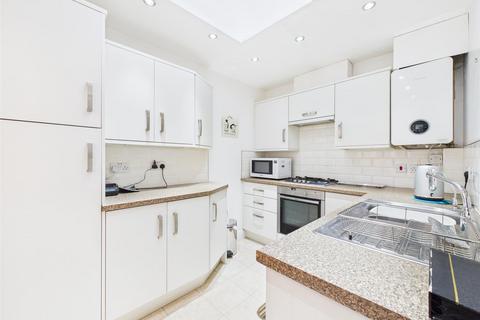 2 bedroom bungalow for sale, Windermere Drive, Bridlington