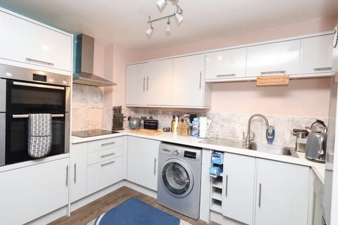 2 bedroom flat for sale, Chester Road, Stretford, M32