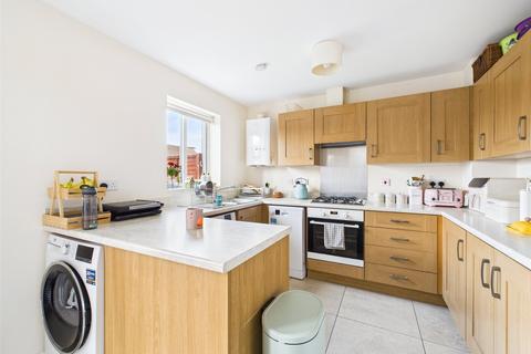 3 bedroom semi-detached house for sale, Swannington Drive Kingsway, Quedgeley, Gloucester, Gloucestershire, GL2