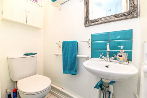 2 bedroom end of terrace house for sale, Aysha Close, New Milton, Hampshire, BH25