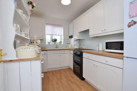 2 bedroom flat for sale, 6 Howards Court, Whitby