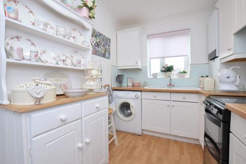 2 bedroom flat for sale, 6 Howards Court, Whitby