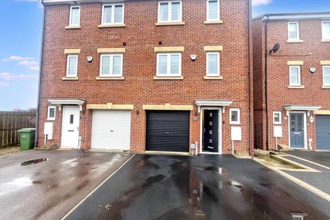 Hexham Gardens, Crofton Grange, Blyth, Northumberland, NE24 4RX