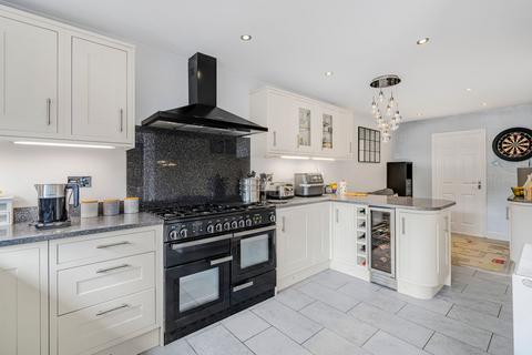 undefined, Stock Field Close, High Wycombe HP15