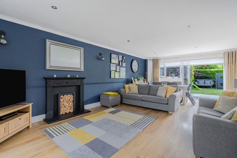 undefined, Stock Field Close, High Wycombe HP15