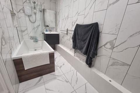 undefined, Blenheim Terrace, University, Leeds LS2 9HD