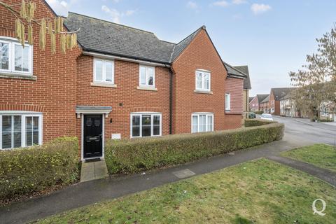 3 bedroom terraced house to rent, Primrose Avenue, Sittingbourne, Kent, ME10