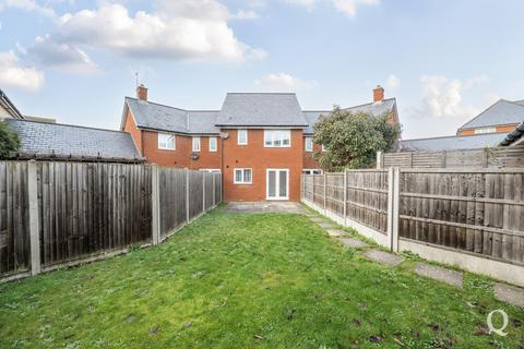 3 bedroom terraced house to rent, Primrose Avenue, Sittingbourne, Kent, ME10