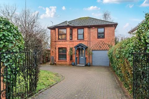 4 bedroom detached house for sale, Leigh Road, Andover, SP10 2AS