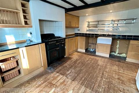 3 bedroom semi-detached house to rent, Totties Lane, Holmfirth, West Yorkshire, HD9