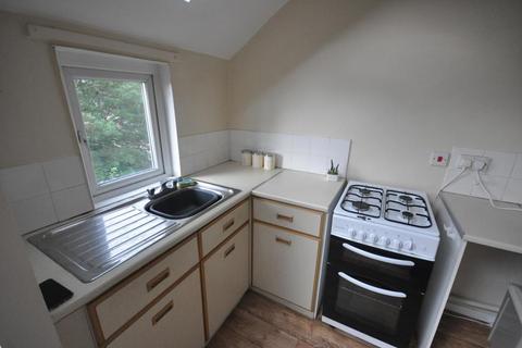 1 bedroom flat to rent, Providence Avenue, Woodhouse, Leeds, LS6 2HN