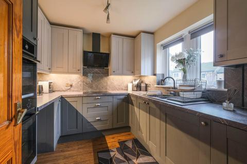undefined, Weavers Court, Holmfirth HD9