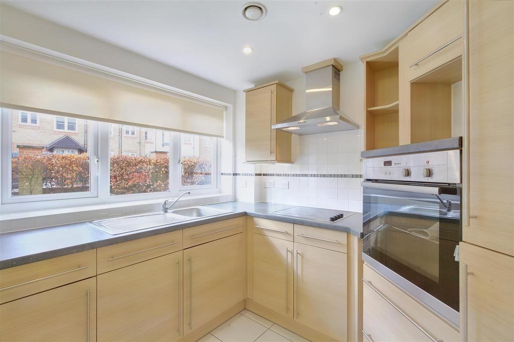Kitchen.JPG