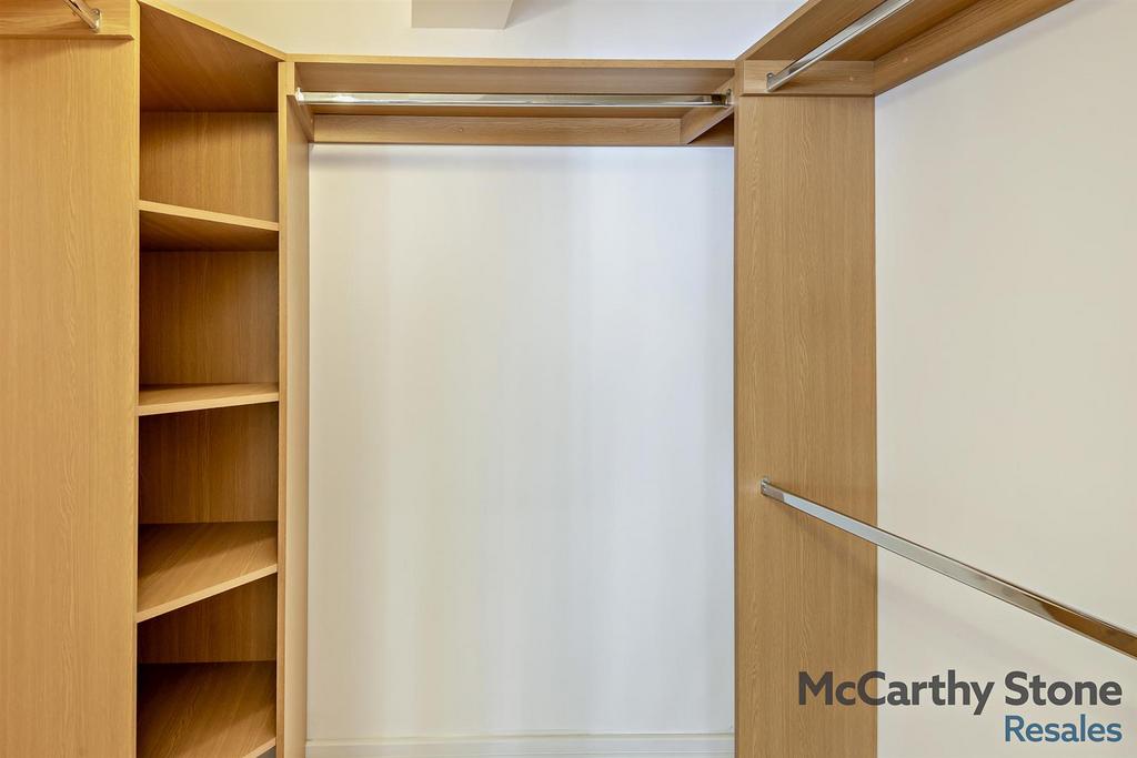 8677276-interior16-800.jpg