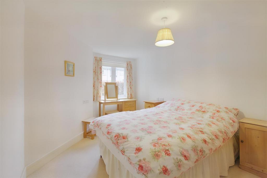 Second bedroom.JPG