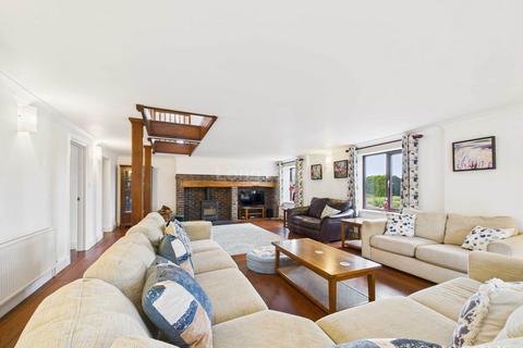 4 bedroom barn conversion for sale, White Hart Street, Foulden
