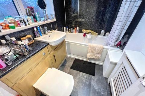3 bedroom flat for sale, Hopper Street West, North Shields, Tyne and Wear, NE29 0EG