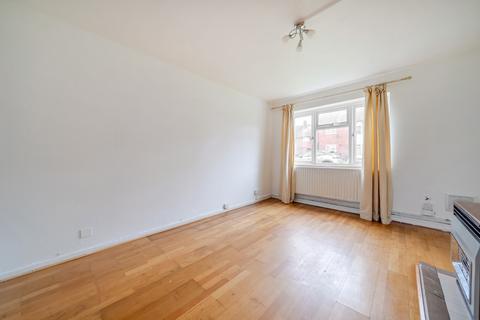 1 bedroom apartment for sale, Seymour Gardens, Ruislip