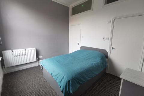 1 bedroom flat to rent, Blenheim Terrace, University, Leeds LS2 9HD