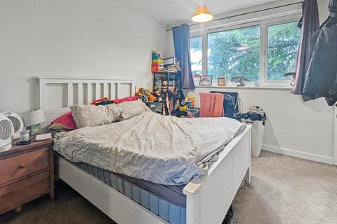 1 bedroom flat for sale, Woolston