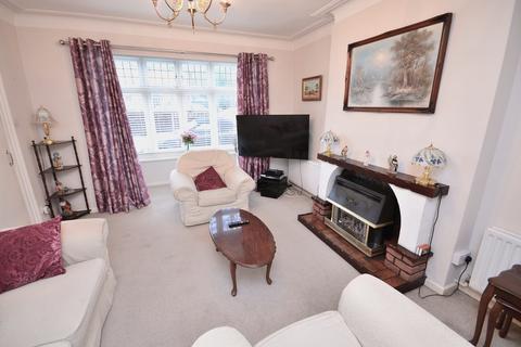 3 bedroom detached house for sale, Frimley Road, Ash Vale, GU12