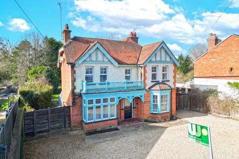 3 bedroom detached house for sale, Frimley Road, Ash Vale, GU12