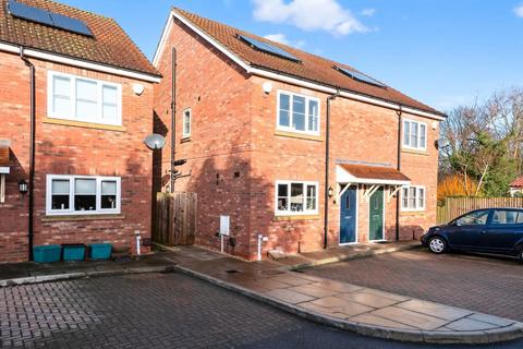undefined, Huntington Road, York