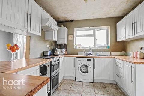 3 bedroom semi-detached house for sale, Surrey Road, Maidstone