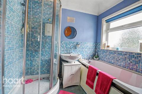 3 bedroom semi-detached house for sale, Surrey Road, Maidstone