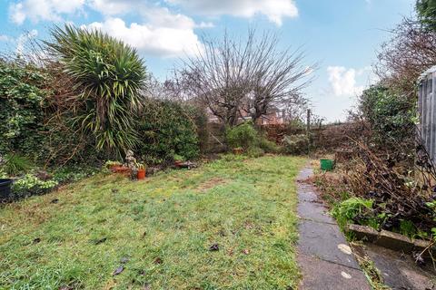 3 bedroom semi-detached house for sale, Oaklands Way, Basingstoke RG23 8LY