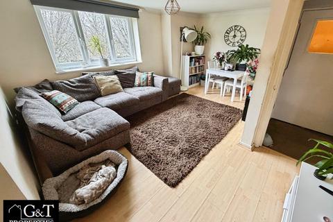 2 bedroom flat for sale, Moor Street, Brierley Hill