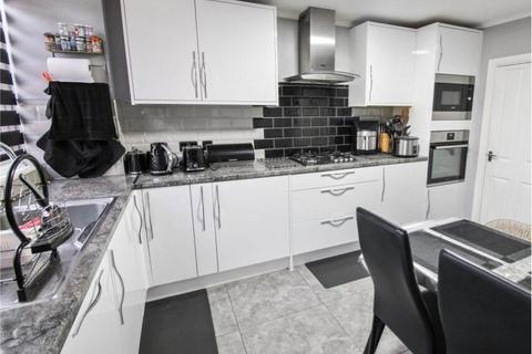 undefined, Tooley Street Gravesend DA11