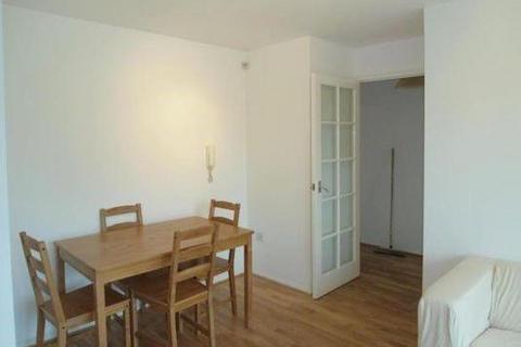 1 bedroom flat to rent, Ringwood Gardens, London E14